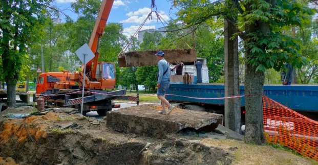 У Харкові перекладають магістральні тепломережі