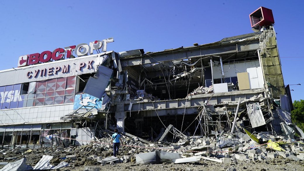 Харківські рятувальники загасили 11 пожеж та знешкодили 16 боєприпасів