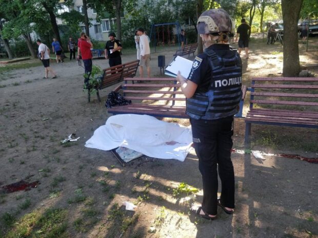 Окупанти обстріляли два райони Харкова: є загиблі та пораненні
