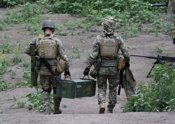 На Харківському напрямку окупанти із танків, мінометів, ствольної та реактивної артилерії обстріляли низку населених пунктів - Генштаб ЗСУ