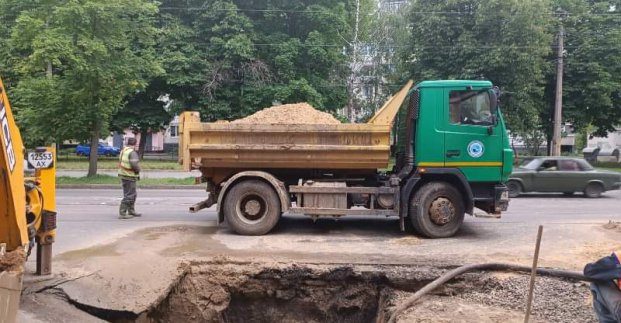 У Харкові оперативно відновлюють подачу води