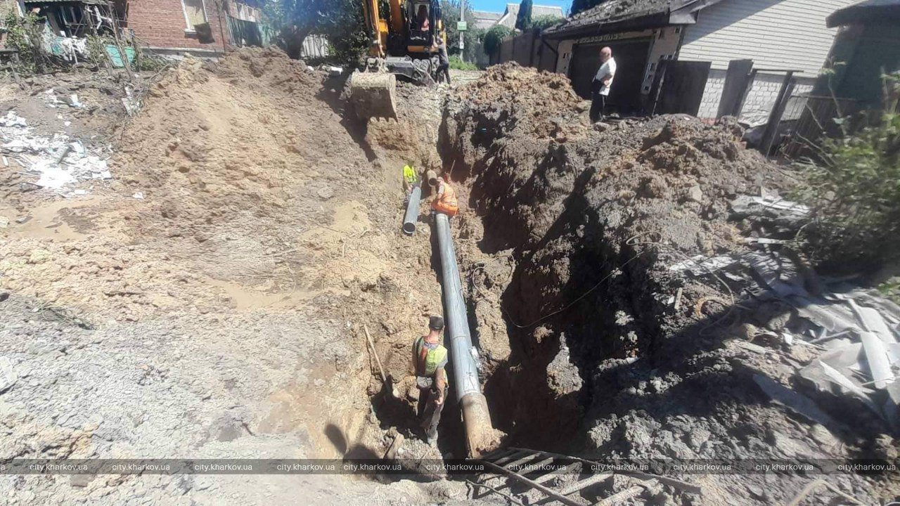 У Шевченківському районі ремонтують мережі водопостачання