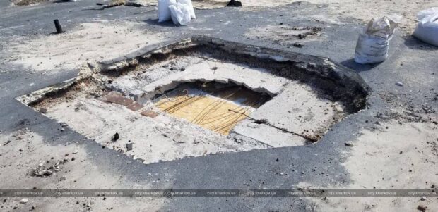 «Харківські тепломережі» ремонтують об'єкти після обстрілів та перекладають труби
