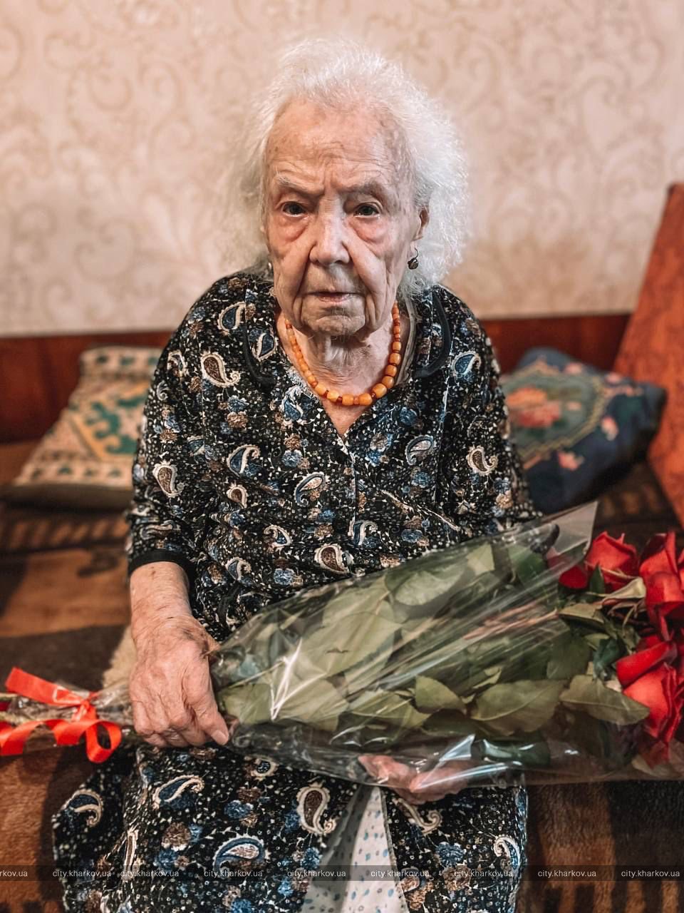 У Харкові 100-річний ювілей відзначила ветеран Другої світової війни, чий правнук сьогодні захищає Україну