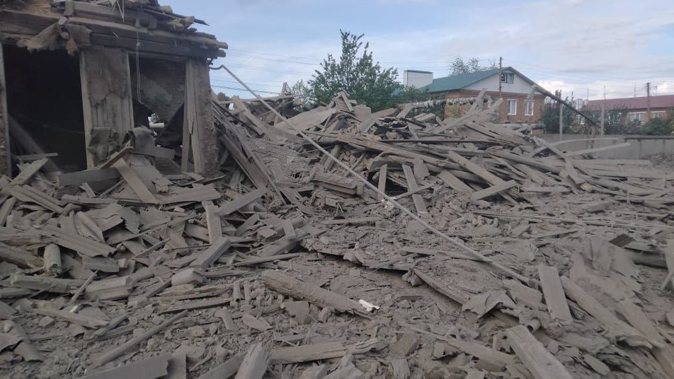 Окупанти зруйнували приміщення лікарні у Золочеві на Харківщині радянською ракетою