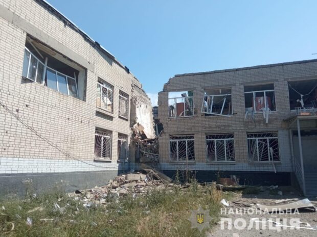 Окупанти зруйнували школу в Слобідському районі Харкова