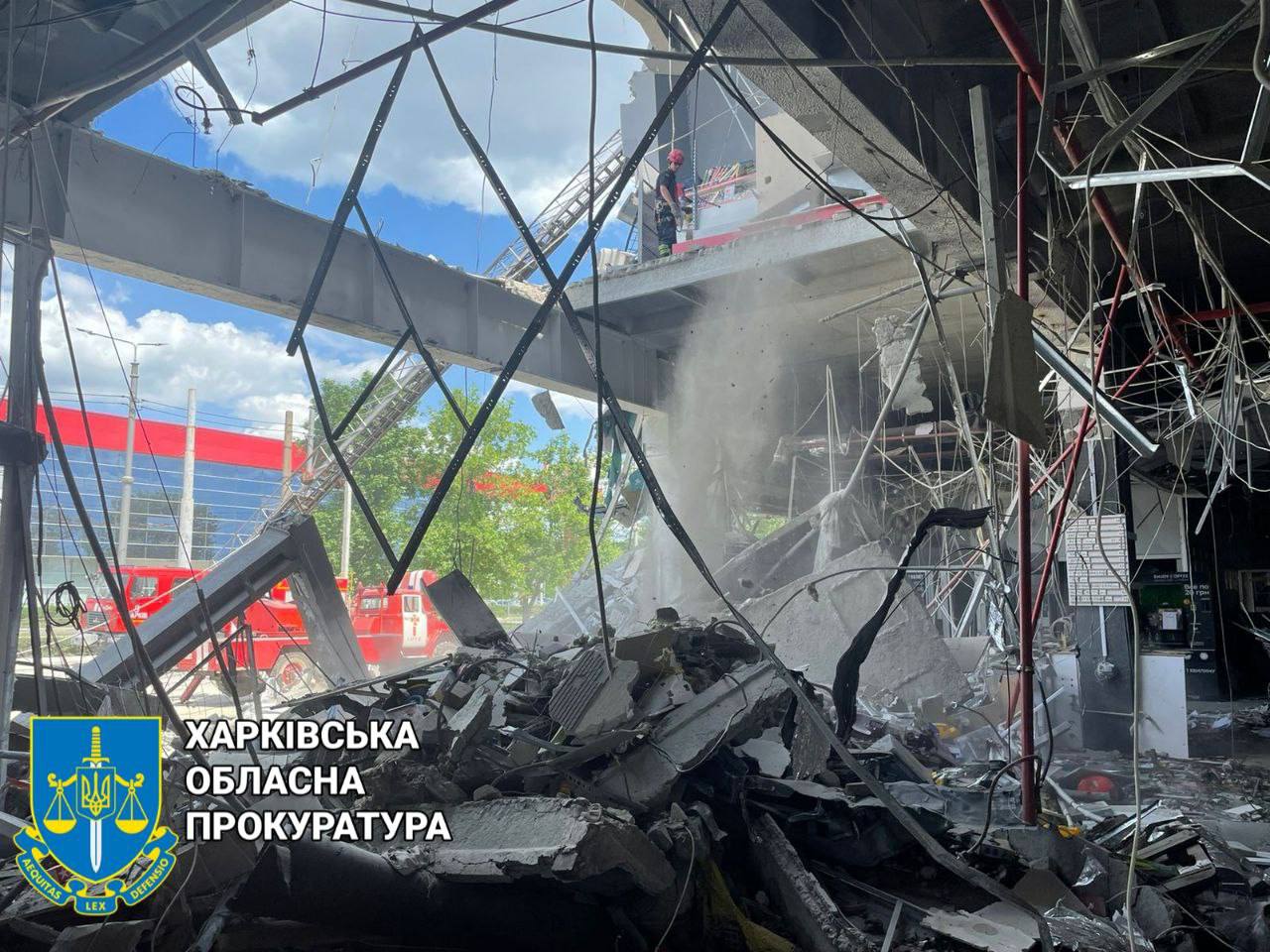 Прокуратура відкрила кримінальне провадження за фактом обстрілу супермаркету "Восторг"