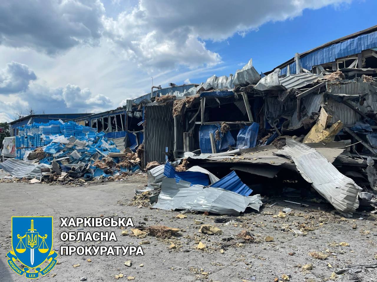 В ніч на 16 червня окупанти обстріляли харчове підприємство в Індустріальному районі: прокуратура відкрила кримінальне провадження