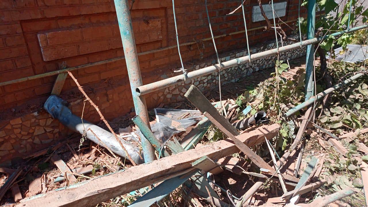 Окупанти обстріляли Печеніги під час евакуації через селище людей з тимчасово окупованих територій