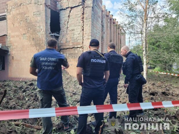 За добу в Харківській області від обстрілів постраждало 30 будівель