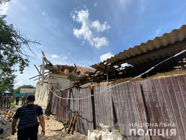 На полях Харківщині вигоріли близько 60 гектарів зернових: є загиблі та поранені
