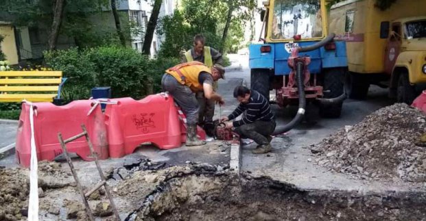 У Шевченківському районі відновлюють водопостачання