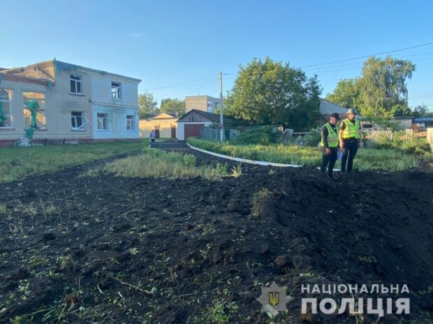 Вночі окупанти вкотре обстріляли місто Чугуїв на Харківщині