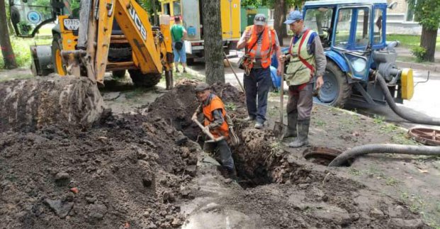 У Харкові усунули десять аварій на водоводах