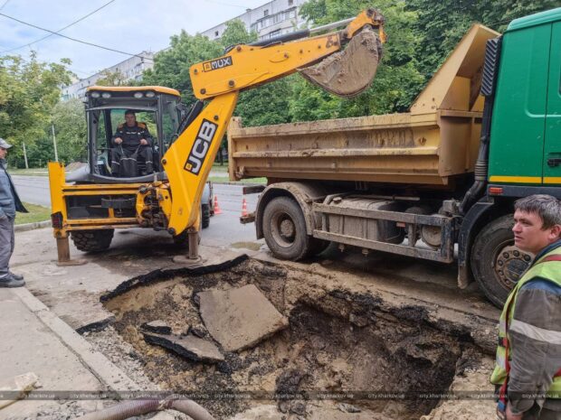 В Основ'янському районі відновлюють подачу води