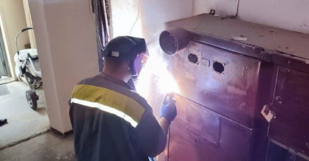 «Харківміськліфт» відновлює роботу електромереж у житлових будинках