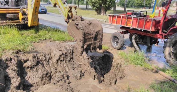 У Слобідському районі оперативно відновлюють подачу води