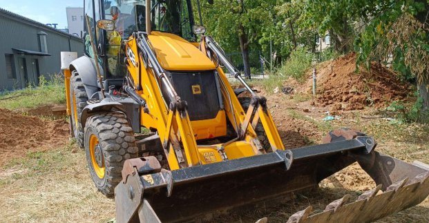 У Новобаварському районі відновлюють подачу води