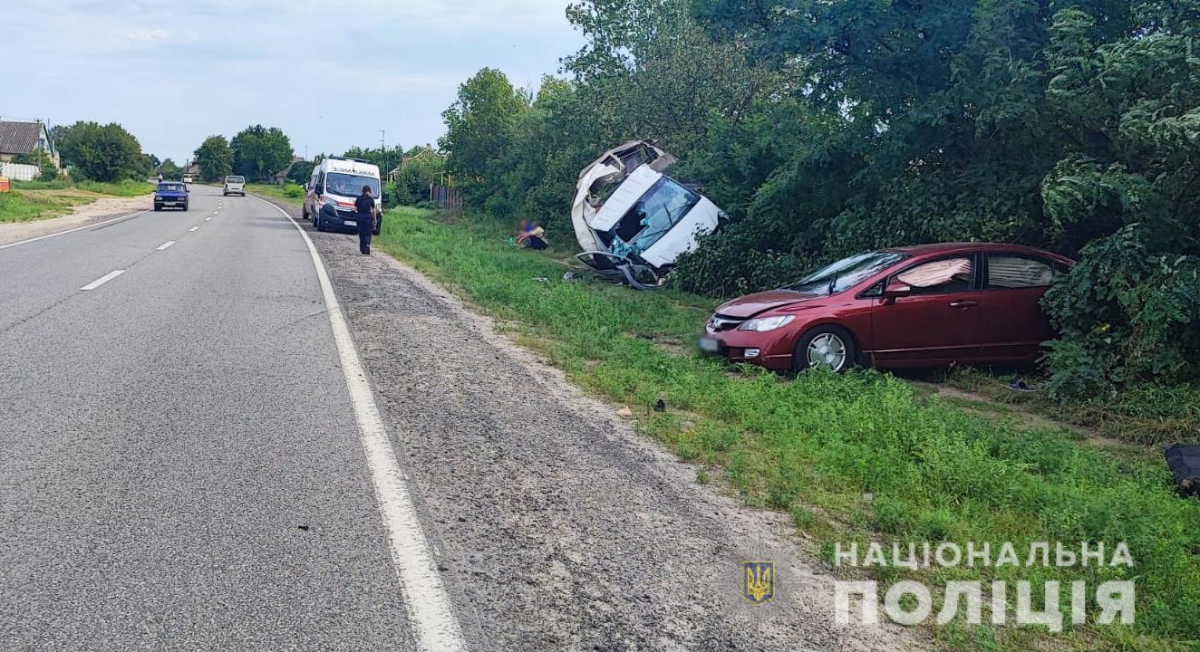 Під Харковом в результаті автокатастрофи загинув чоловік