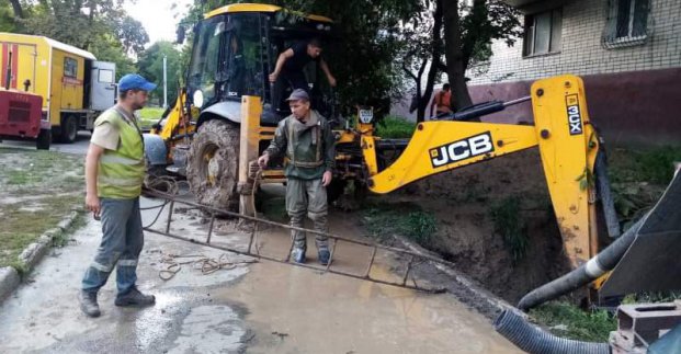 У Харкові ліквідували 14 пошкоджень на водоводах