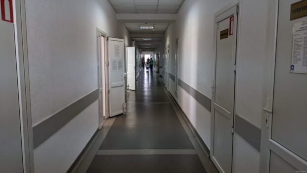 Постраждалі від обстрілу в центрі Харкова отримують всю необхідну медичну допомогу