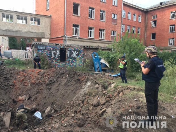 Поліція зафіксувала наслідки обстрілів двох районів Харкова