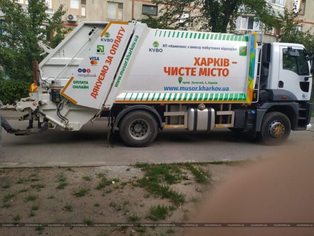 З Харкова за тиждень вивезли понад 50 тисяч кубометрів сміття