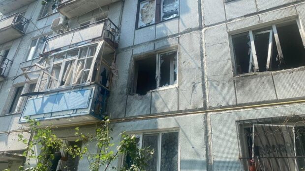Внаслідок обстрілу Чугуєва на Харківщині одна людина загинула, дві поранені