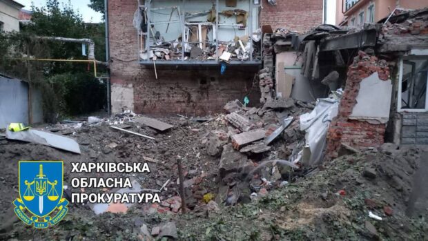 Окупанти вдарили по центру Харкова ракетами С-300 - прокуратура