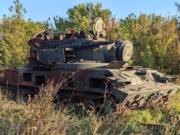 Окупанти з танків, мінометів та артилерії обстріляли низку населених пунктів на Харківщині - Генштаб ЗСУ