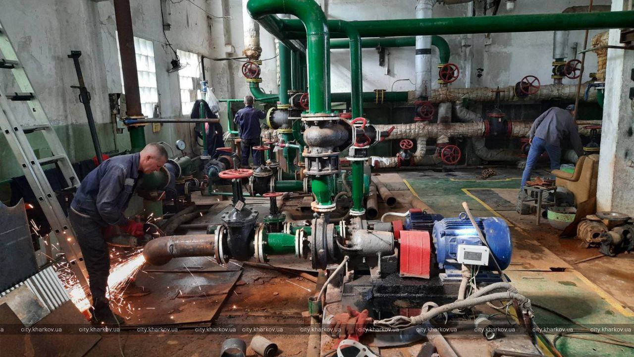 «Теплові мережі» пришвидшили роботи у центральних частинах міста