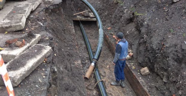 У Харкові продовжують міняти тепломережі