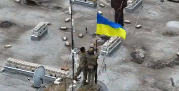 У Липцях, Глибокому та Стрілечій на Харківщині бійці встановили український прапор