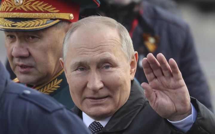 Путін після мобілізації задумав кинути війська на Харків та Одесу — Bloomberg