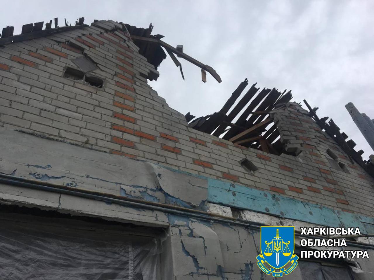 Прокуратура фіксує воєнні злочини окупантів у деокупованому селищі Шевченкове на Харківщині