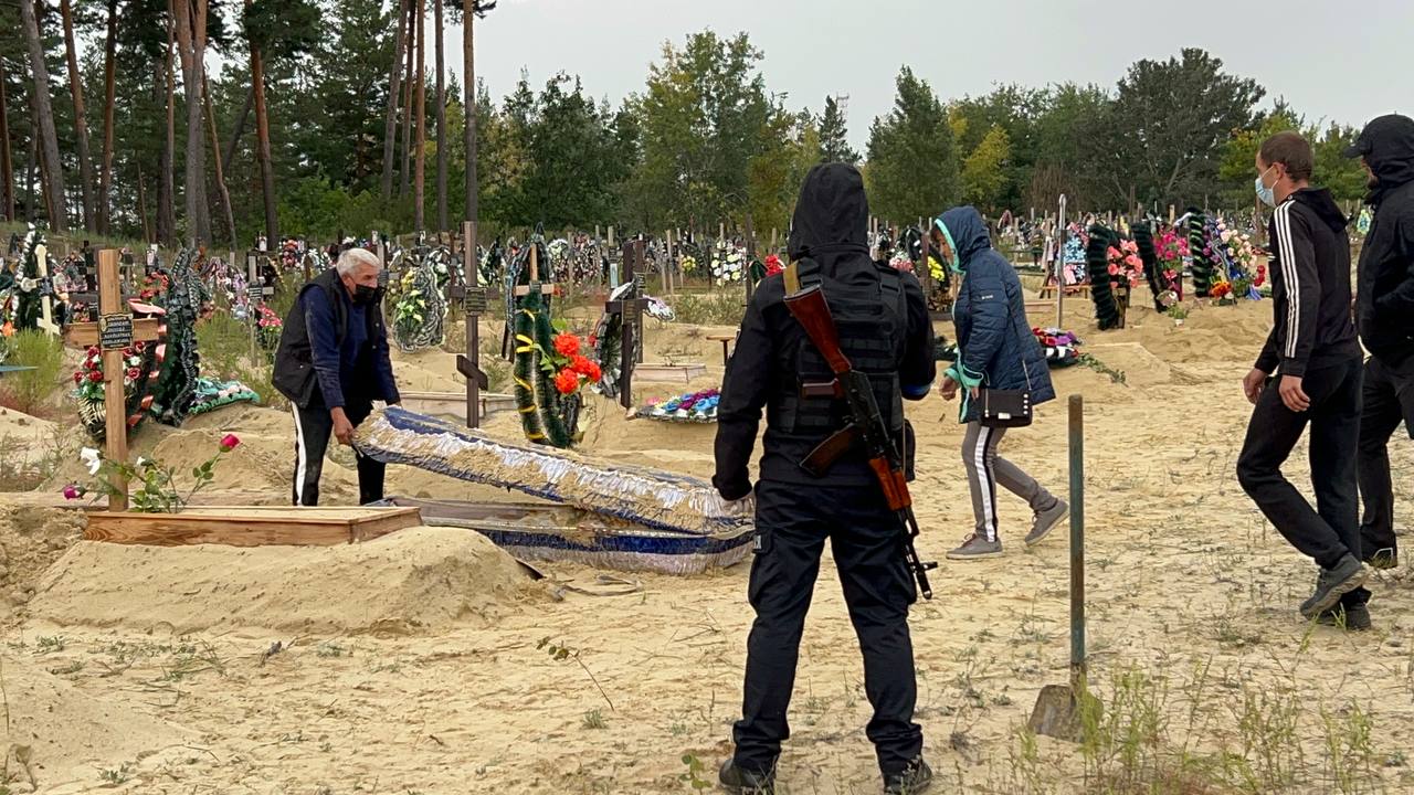 В Балаклії на Харківщині ексгумували тіло чоловіка, якого задушили окупанти через підтримку ЗСУ