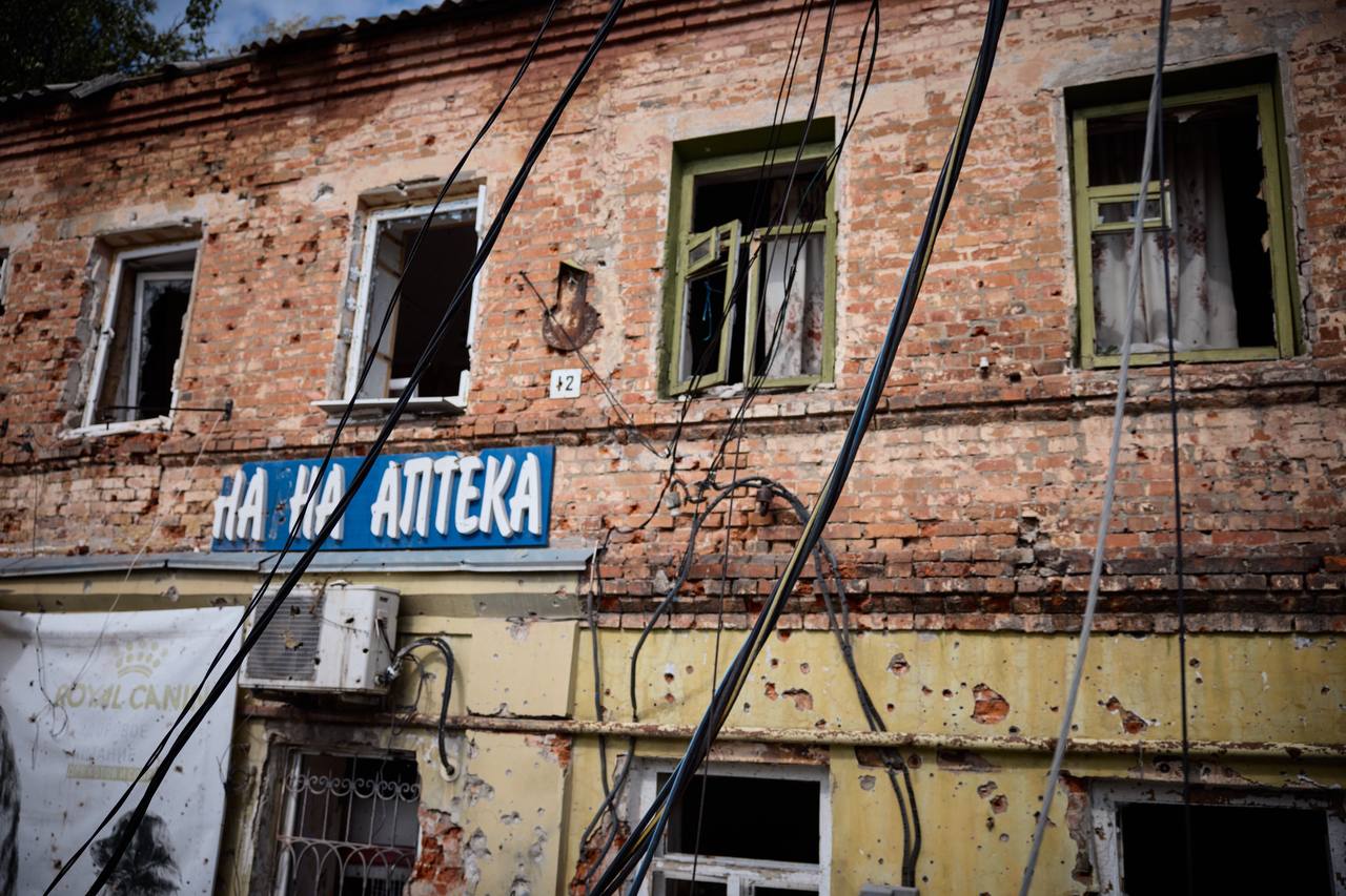 На Харківщині росіяни знищили сім медустанов, 166 пошкоджено