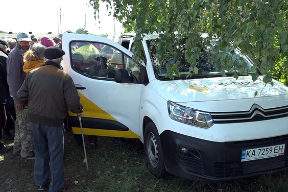Мешканці трьох сіл зі звільнених територій Харківщини отримали виплата разової грошової допомоги по 1200 грн