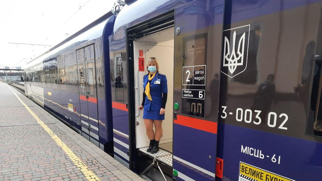 Лозову на Харківщині та Запоріжжя з'єднає приміський поїзд