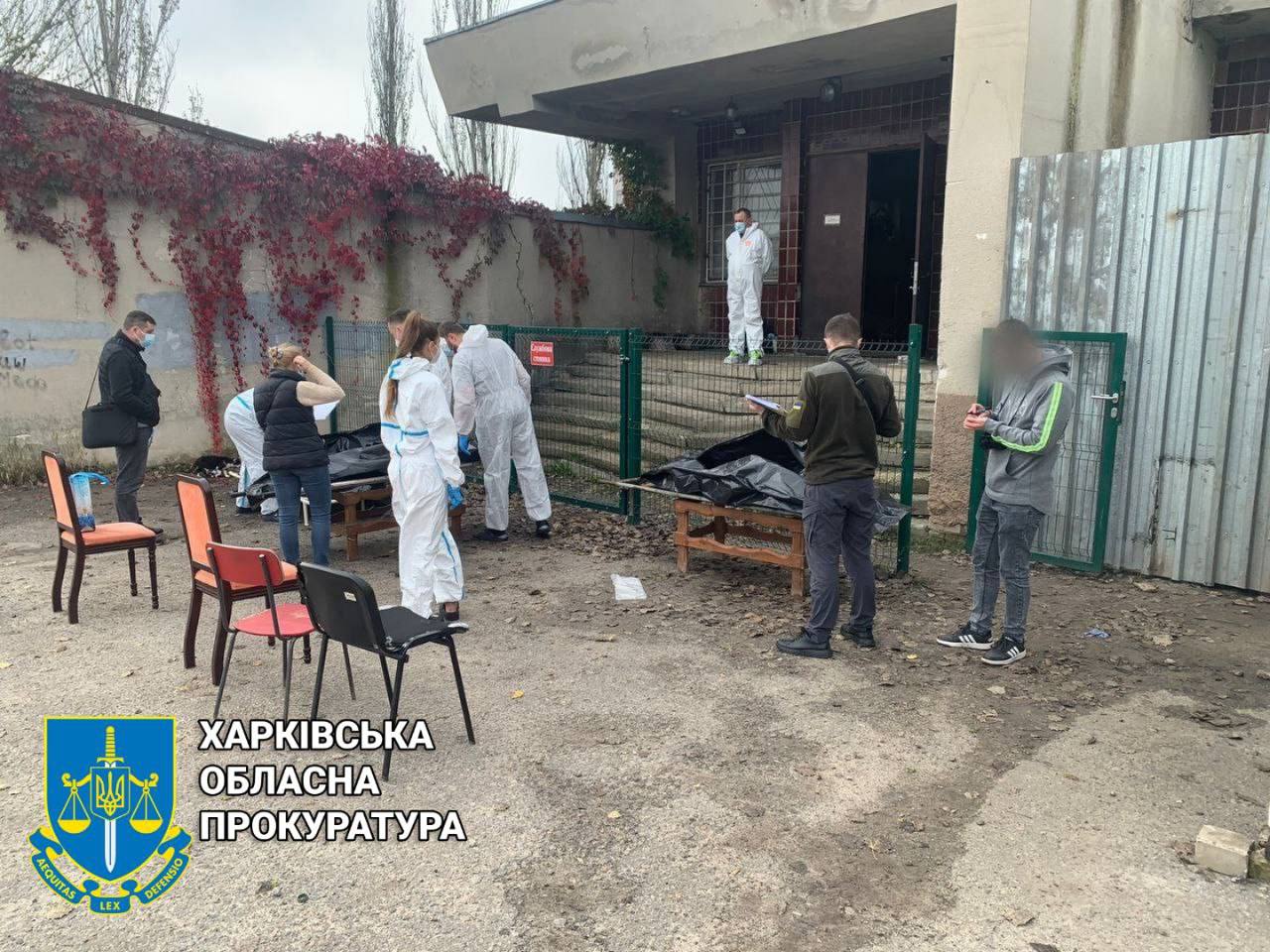 Розстріл окупантами колони автівок з цивільними на Харківщині: прокурори допитали людей, яким вдалось врятуватись