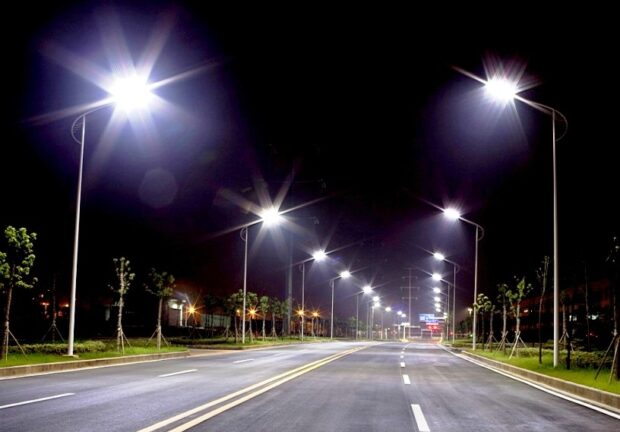 У Харкові не працює вуличне освітлення з метою безпеки