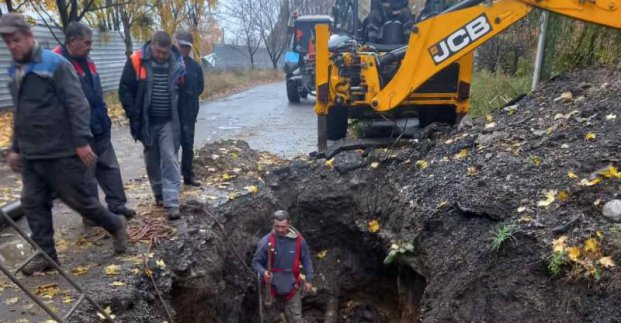 У Харкові усувають 17 пошкоджень на водоводах