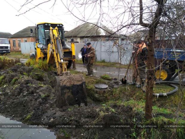 Бригади «Харківводоканал» ліквідували 11 аварій на водоводах