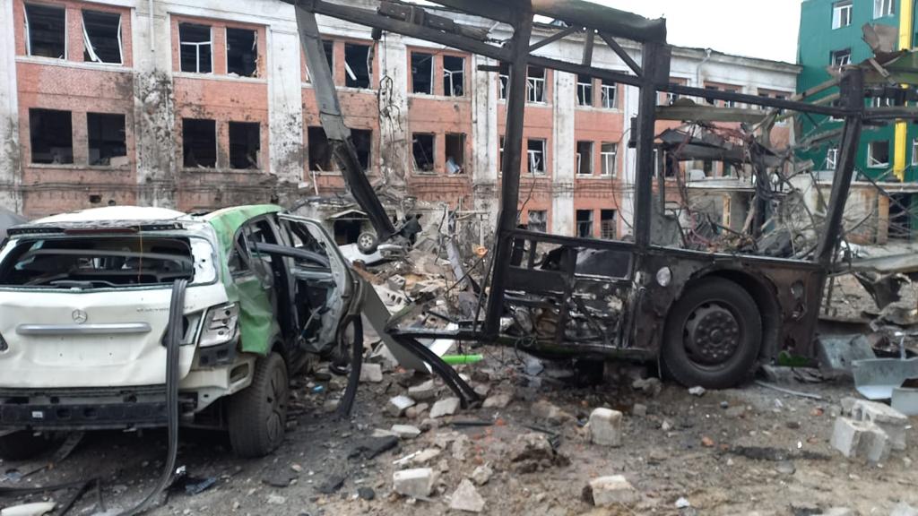 Поліція зафіксувала наслідки обстрілу у Київському районі Харкова