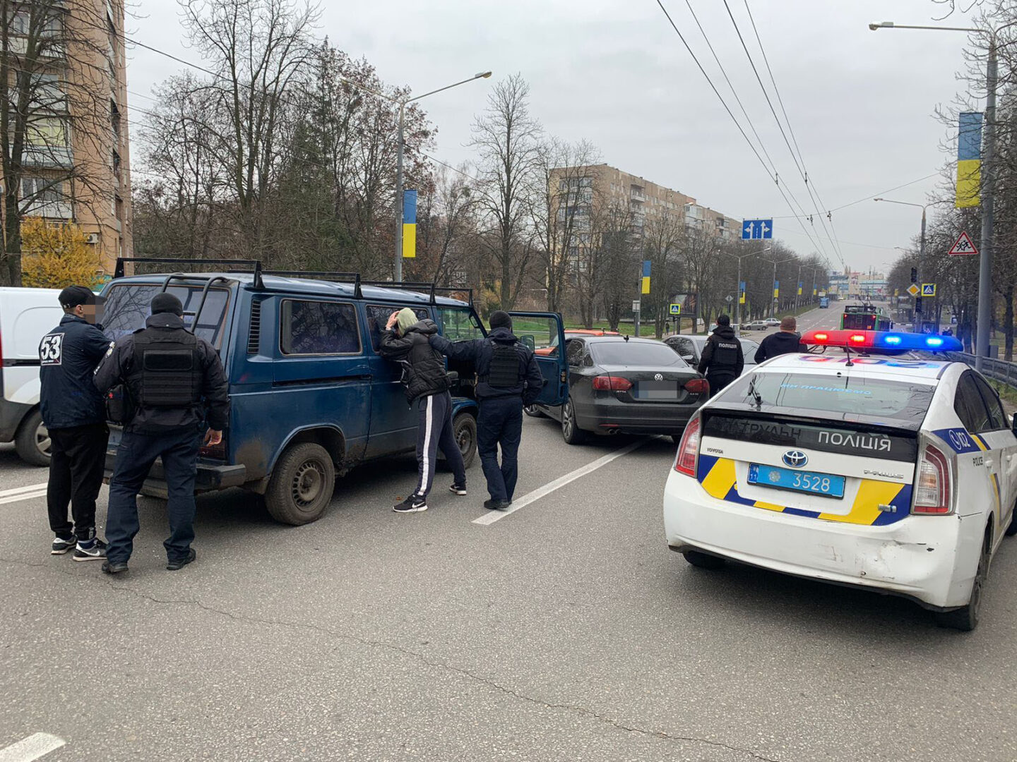 У Харкові затримали чоловіка за крадіжку меблів та побутової техніки