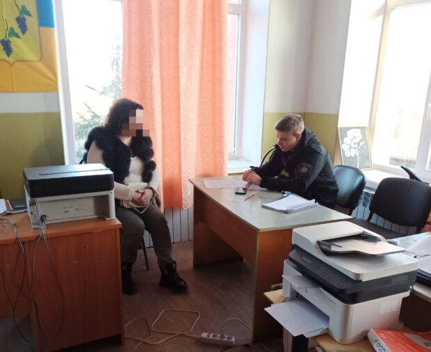 На Харківщині слідчі повідомили жінці про підозру у колабораційній діяльності