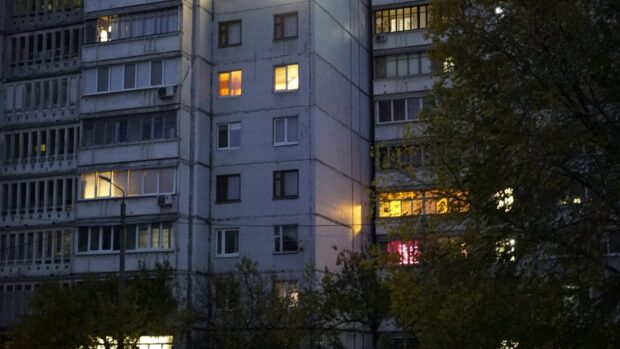 У "Харківобленерго" просять споживачів зменшити використання електроенергії
