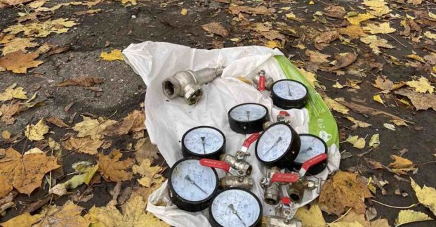 У Харкові затримали злодія, який намагався винести з підвалу теплове обладнання