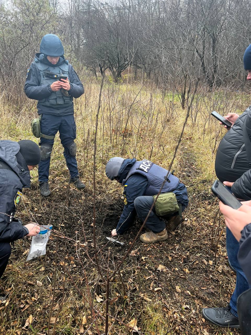 У Харкові двоє підлітків отримали поранення внаслідок вибуху вибухонебезпечного предмету (відео)