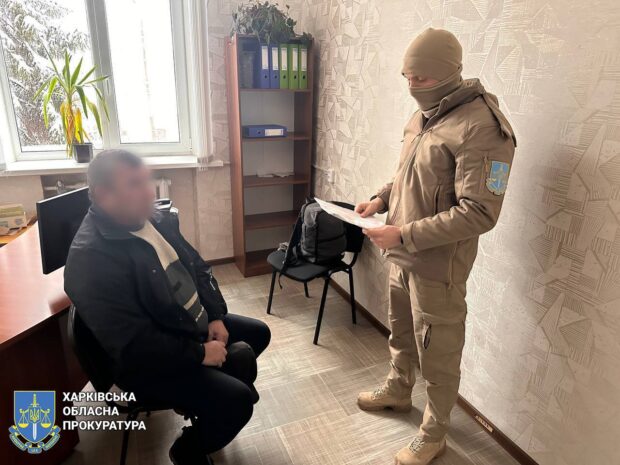 Закликав односельчан підтримувати окупантів та розвозив продукти на російські блокпости: викрито колаборанта з Чугуївщини